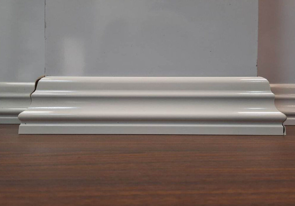 قیمت هر شاخه قرنیز پی وی سی